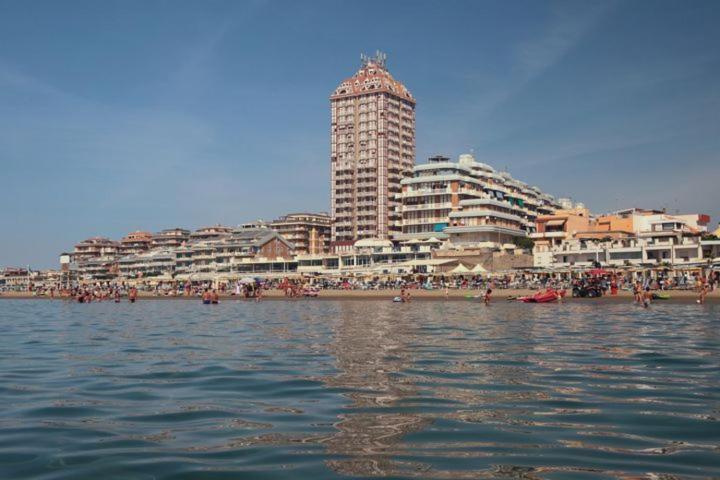 Bnb The Station Nettuno Ngoại thất bức ảnh